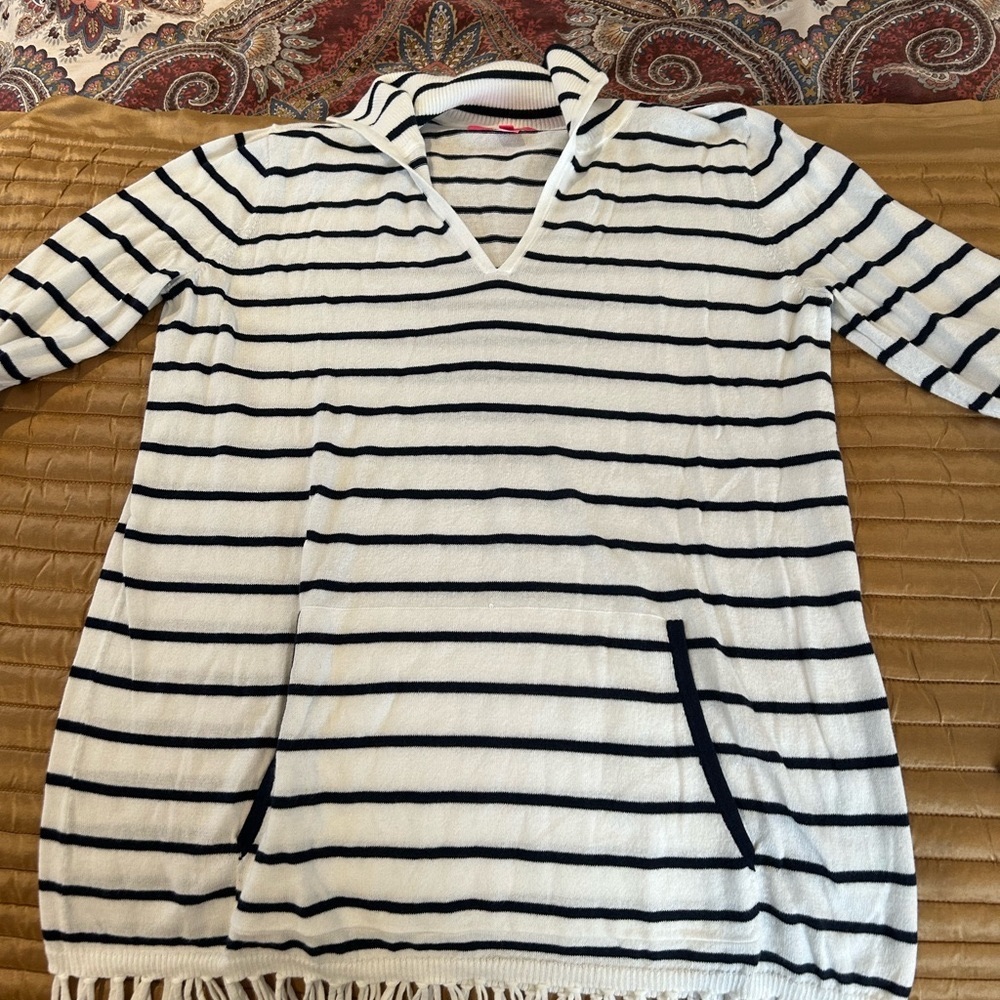 Navy blue stripe lightweight sweater